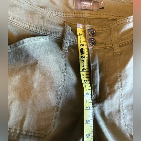 Torrid Olive Green Pants - Picture 6 of 7